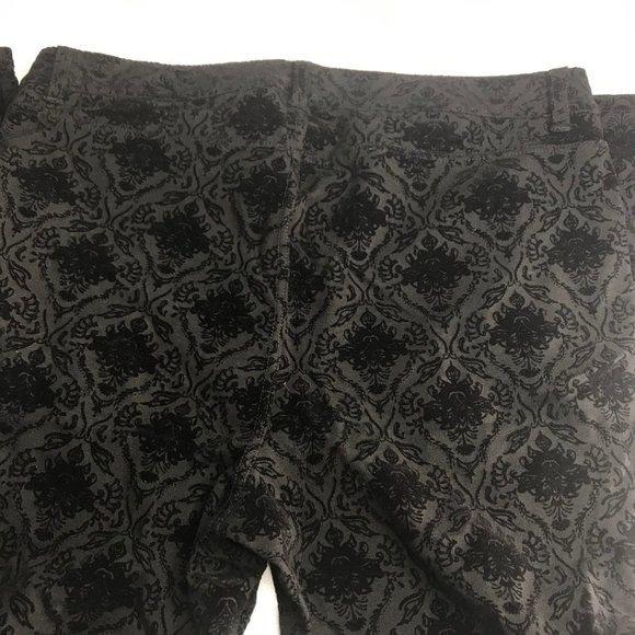 DB est 1962 black pants with raised floral size 1X - Picture 7 of 7